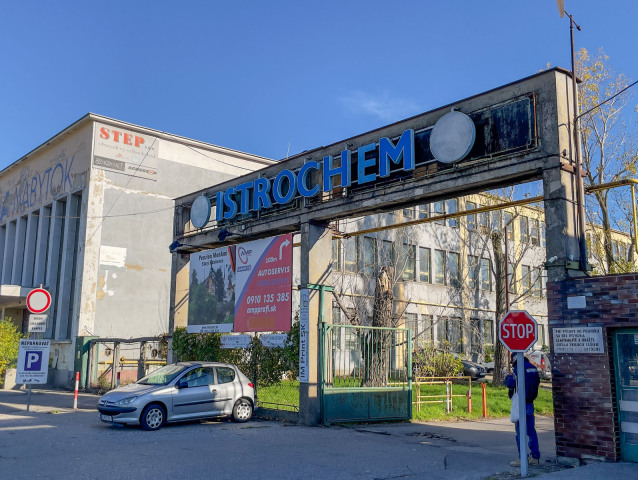 Istrochem,