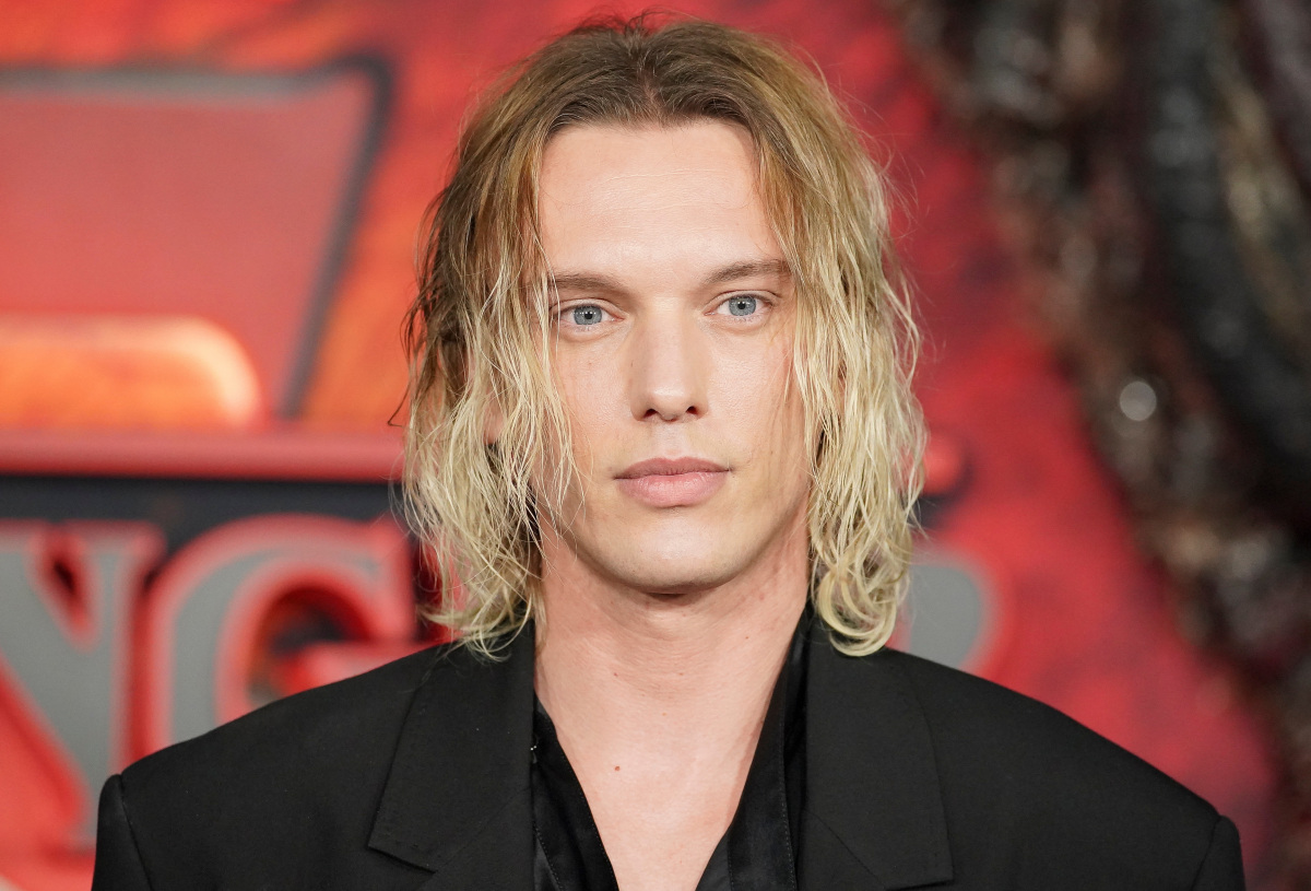 Herec Jamie Campbell Bower.
