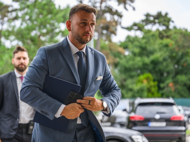 Matúš Šutaj Eštok
