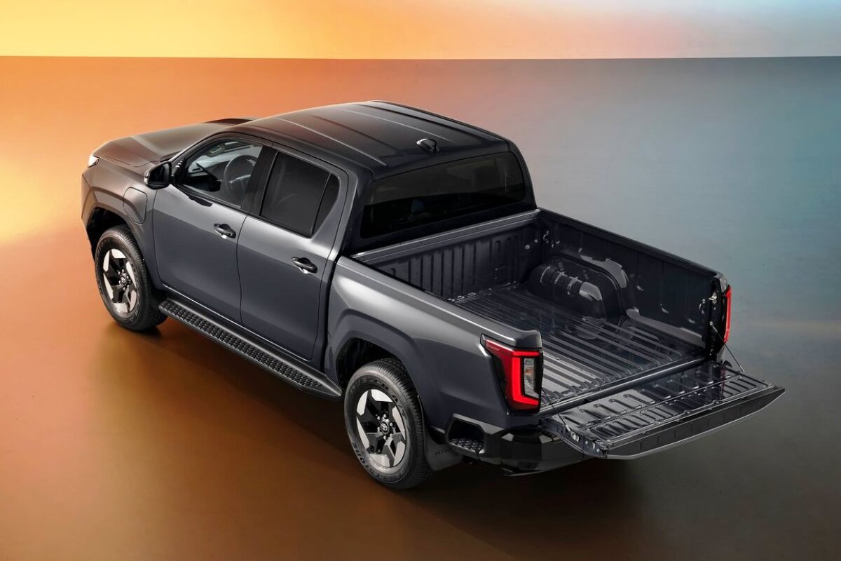 Toyota Hilux - 2026