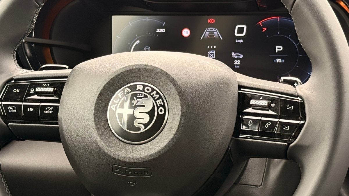 Alfa Romeo Junior (2025)