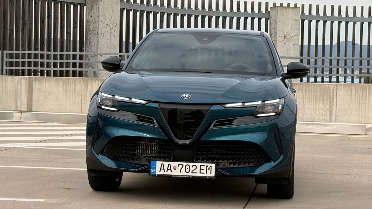 Alfa Romeo Junior (2025)