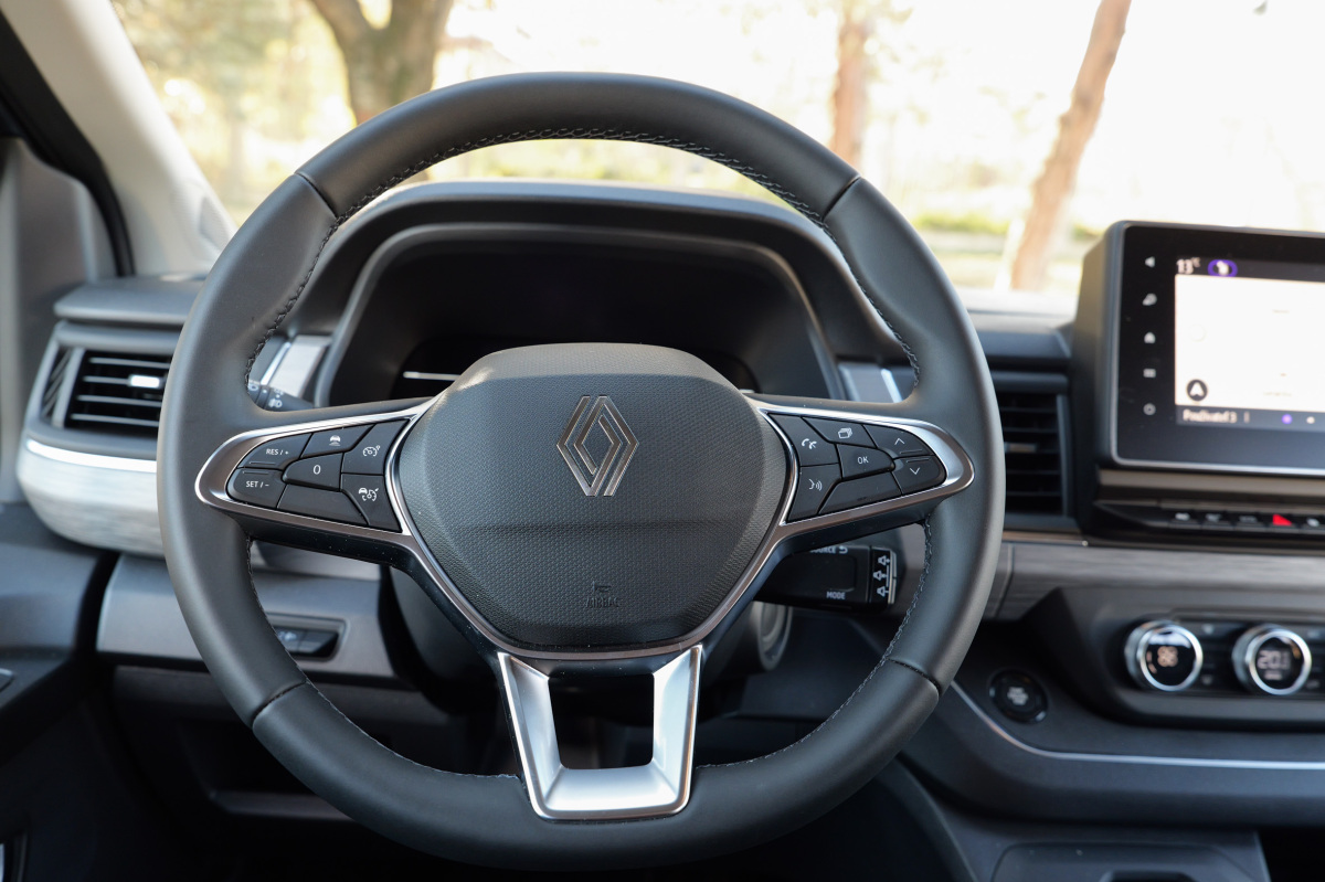 Renault Trafic SpaceClass - test 2025