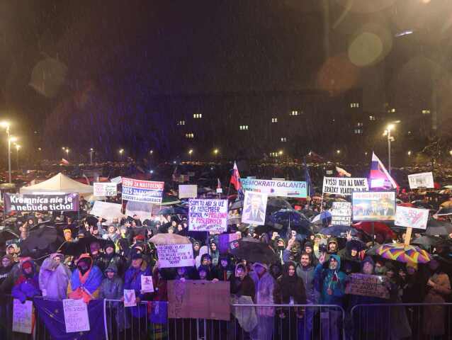 zhromaždenie, protest, BA