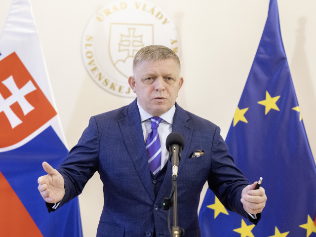 SR vláda schôdza rokovanie 115. TK BAX
