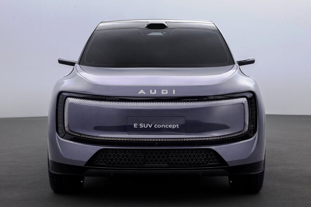 Audi E SUV Concept - 2025