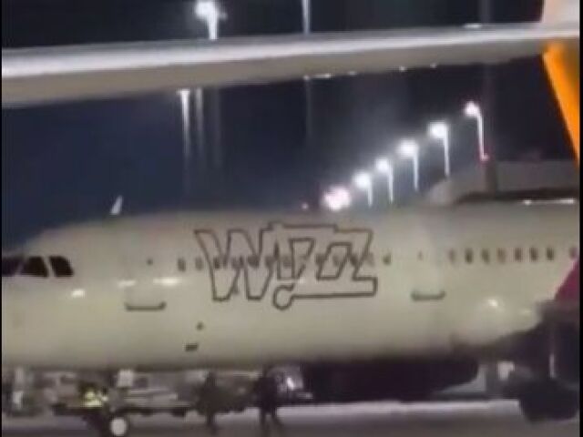 Wizz Air, lietadlo, letisko, cestovanie