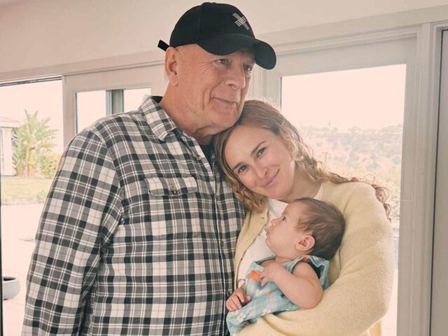 Rumer Willis s dcérkou Louettou a jej otcom - hercom Bruceom Willisom 