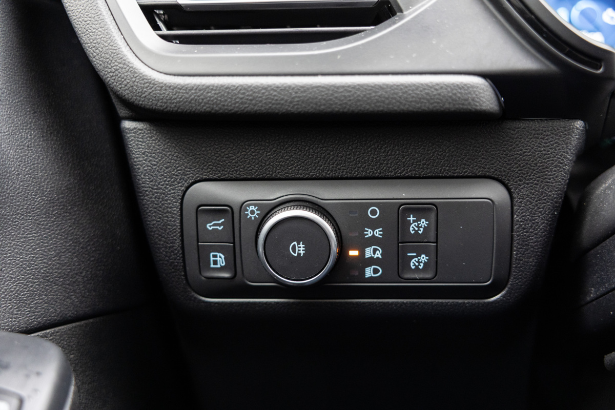 Ford Kuga PHEV - test 2025