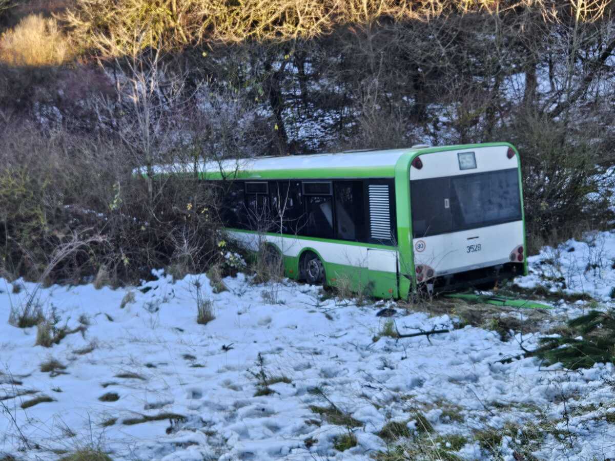 Havarovany autobus MHD6