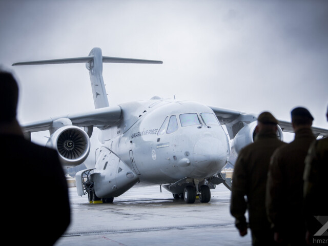 Transportné lietadlo KC-390 na leteckej základni v Kecskeméte