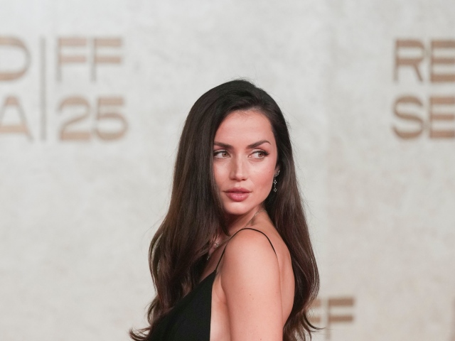 Ana de Armas 