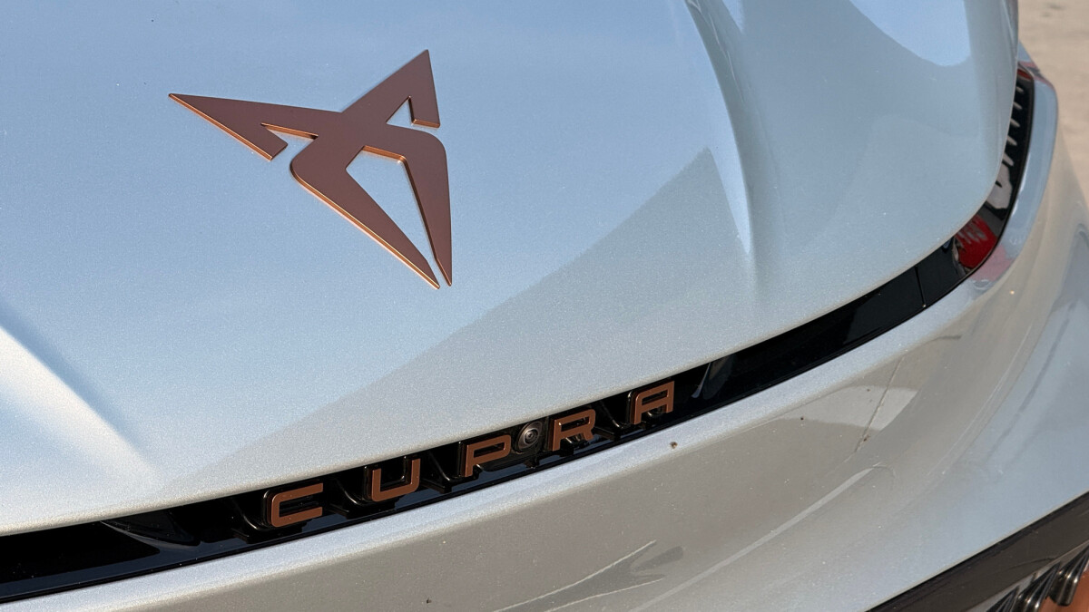 Cupra Born eBoost (2025)