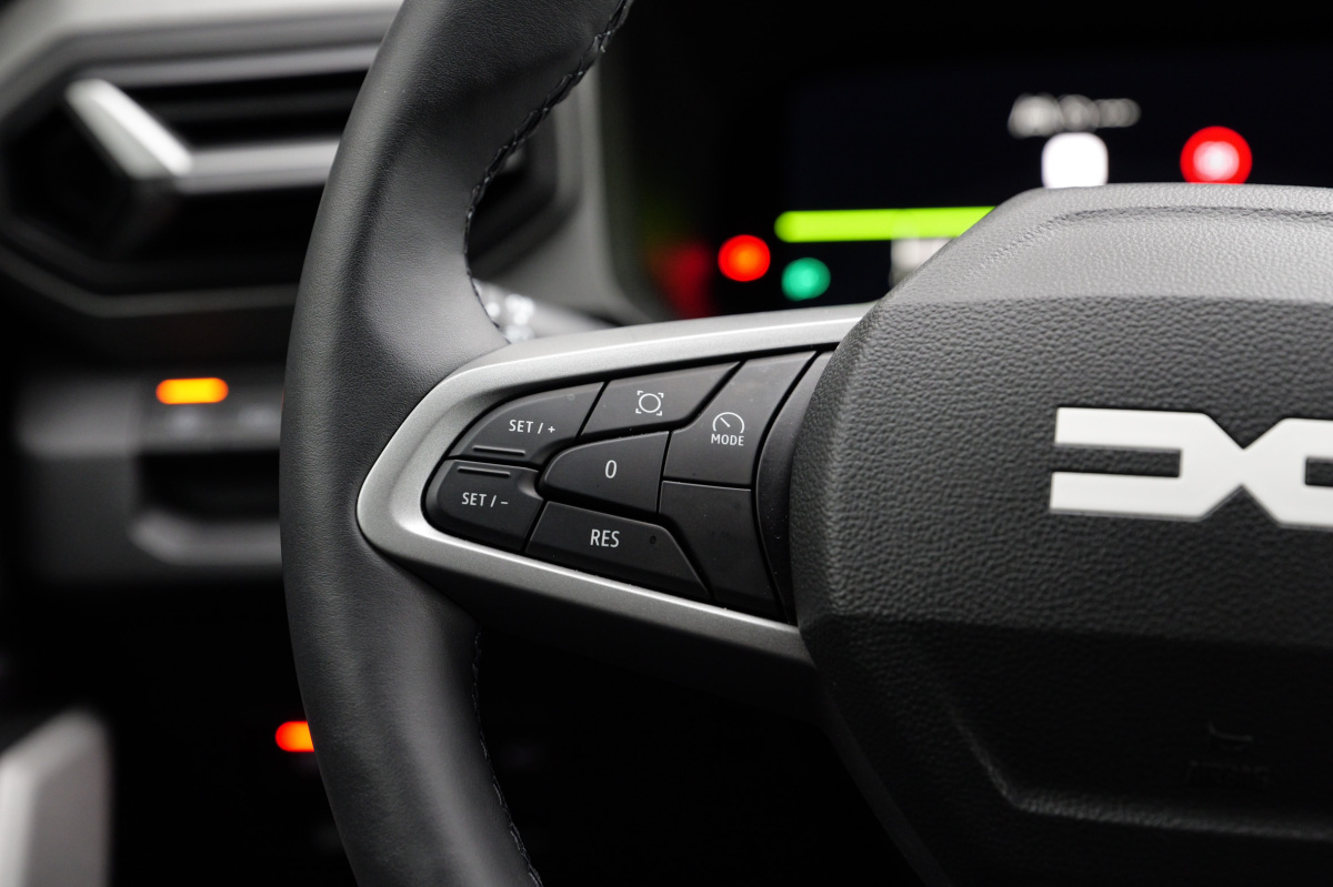 Dacia Bigster mild-hybrid G-140 - test 2025