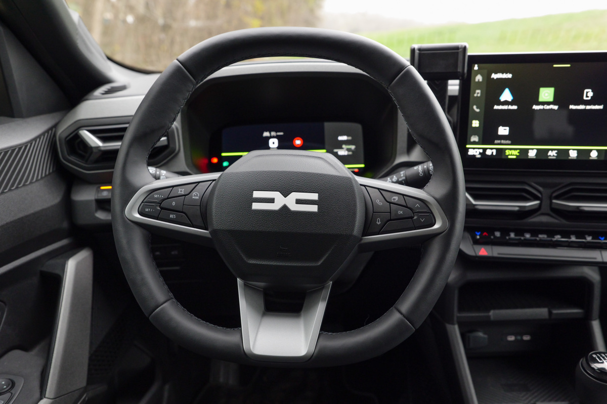 Dacia Bigster mild-hybrid G-140 - test 2025