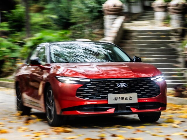 Ford Mondeo - facelift 2025