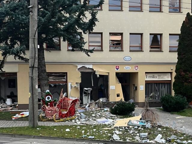 chtelnica bankomat