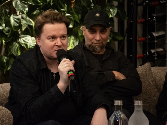 Petr Kolečko (vľavo) a režisér Jonáš Karásek