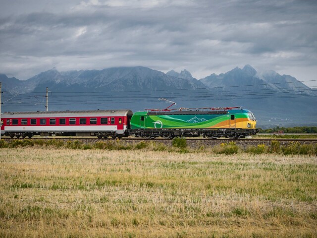 Cestovanie vlakmi ZSSK na sviatky