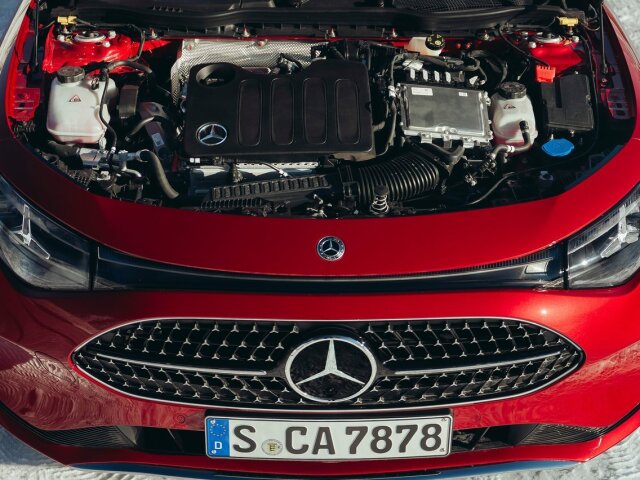 Mercedes-Benz CLA Hybrid - 2026