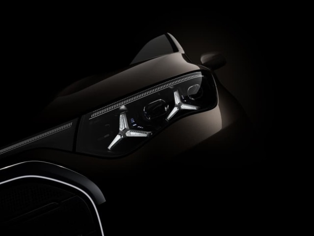 Mercedes-Benz VLE - 2025
