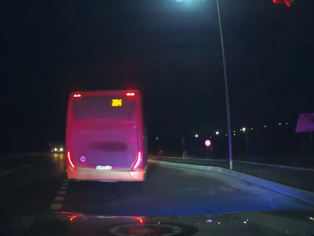 opitý autobusár