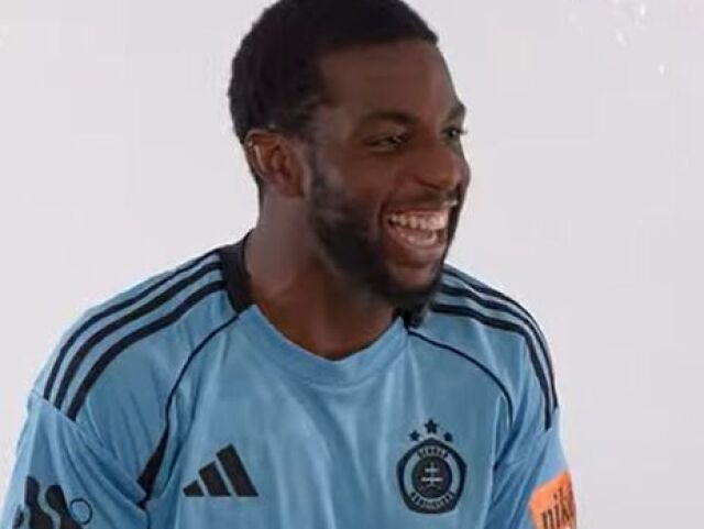 Sandro Cruz