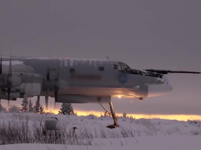 Ruské strategické bombardéry Tu-95MS