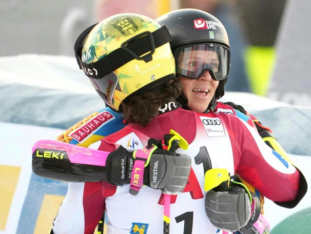 Julia Scheibová
