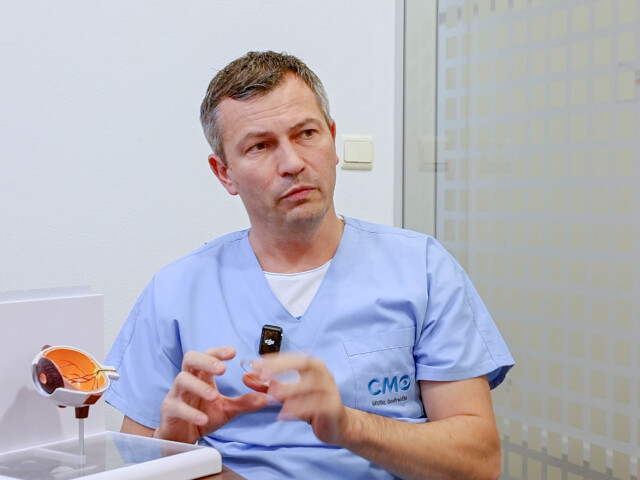 MUDr. Roman Ondreička, očný chirurg