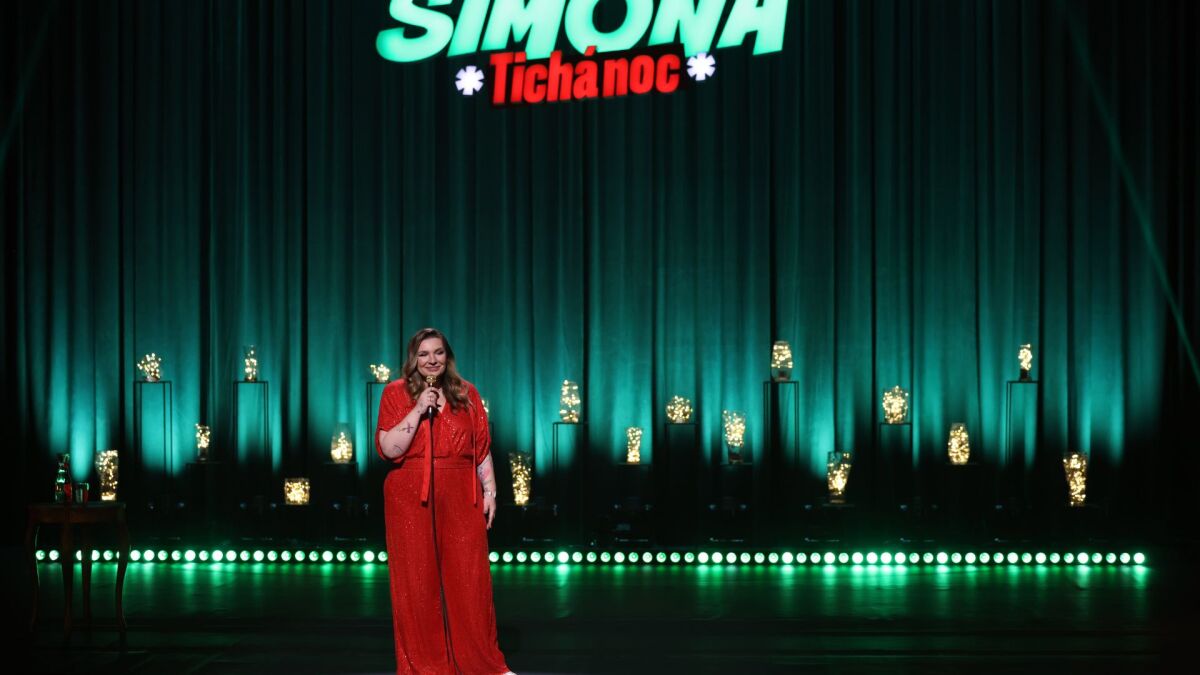 ticha-noc-simona