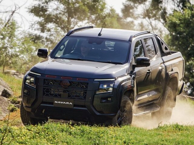 Nissan Navara - 2026