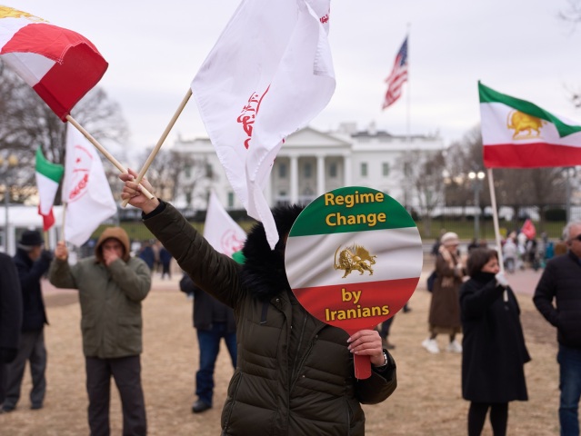 Irán, protest, Biely dom, USA