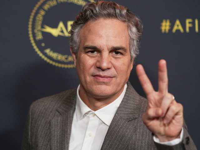 Herec Mark Ruffalo na zábere z ceremoniálu AFI Awards v Los Angeles. 
