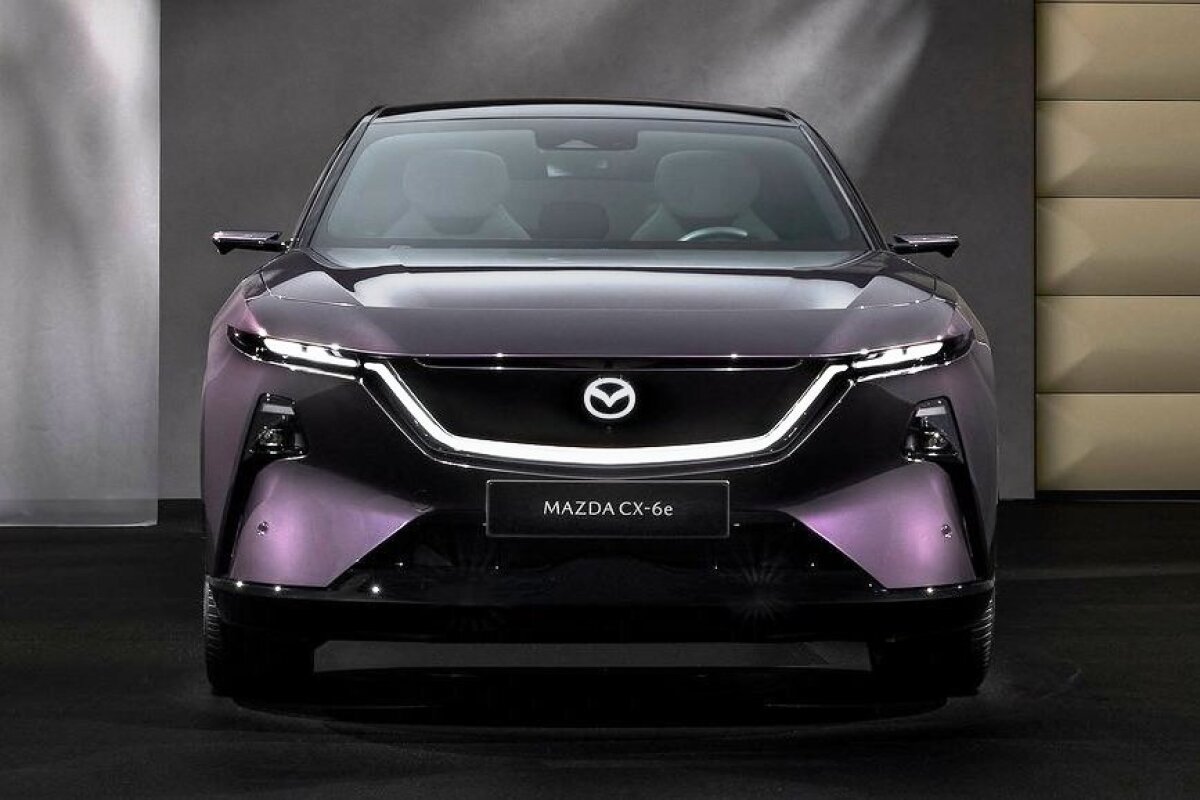 Mazda CX-6e - 2026