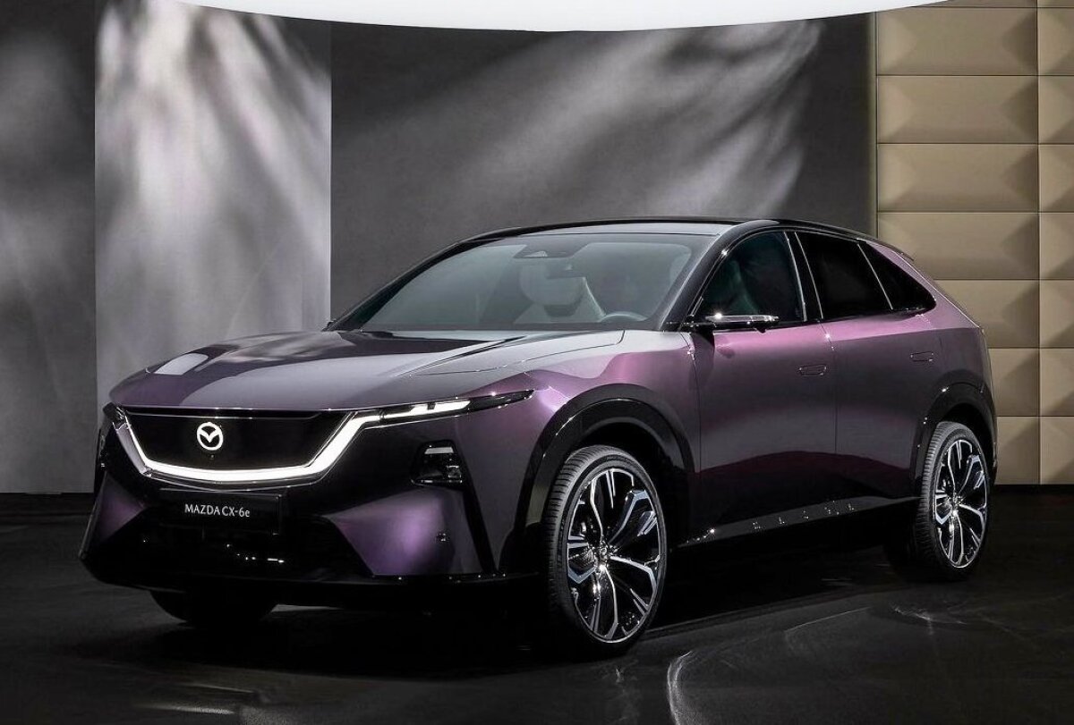Mazda CX-6e - 2026