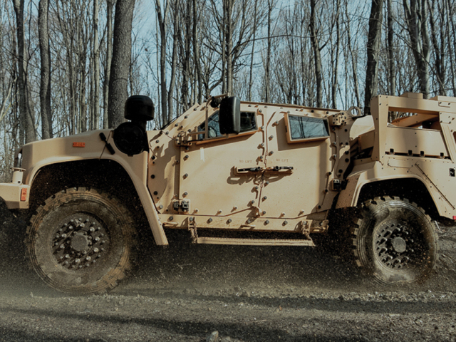 Americké vojenské vozidlo JLTV 2