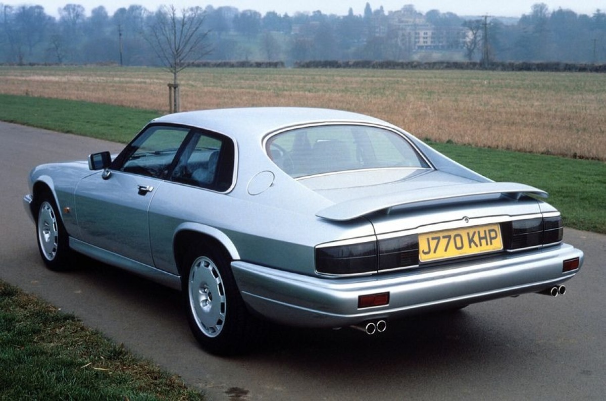 Jaguar XJ-S - 50 rokov