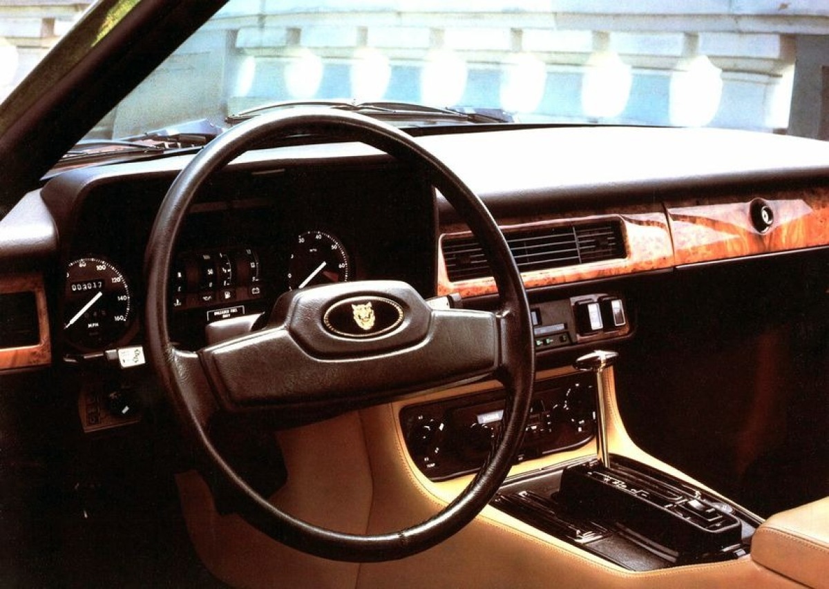 Jaguar XJ-S - 50 rokov