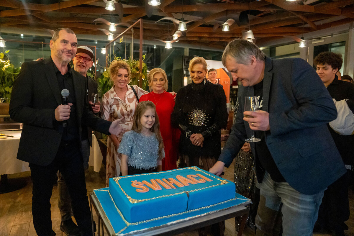 Sladka bodka po premiere Svihaci foto Bontonfilm