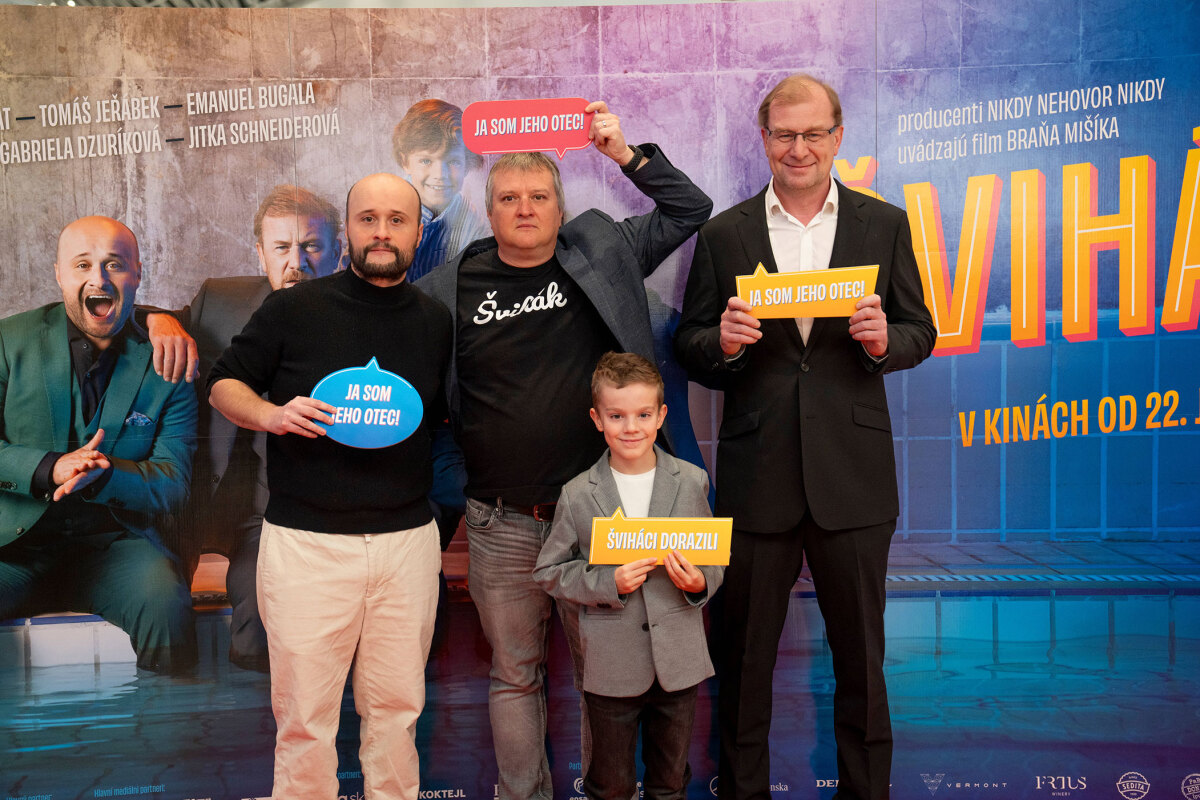 Svihaci so svojim utajovanym synom Svihaci foto Bontonfilm