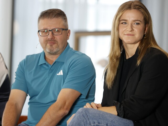 Emil Miške, Karolína Muchová