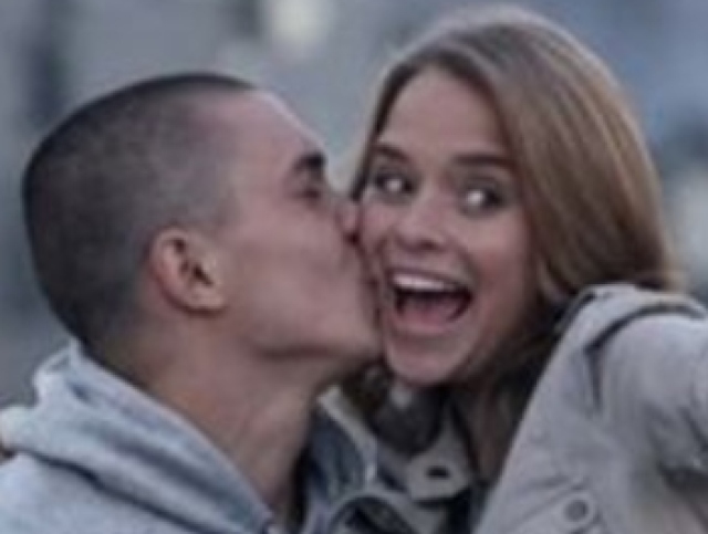 Fontána pre Zuzanu, Lóve, Kristína Svarinská, Matej Nemtuda