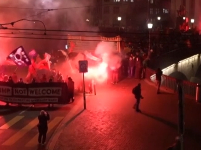 Protesty proti Trumpovi vo Švajčiarsku