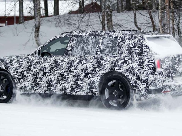 Rolls-Royce - nové elektrické SUV 2026