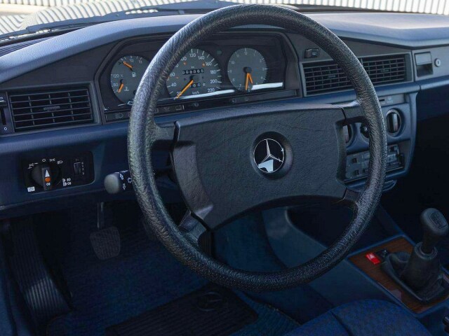 Mercedes-Benz 190 - 1989