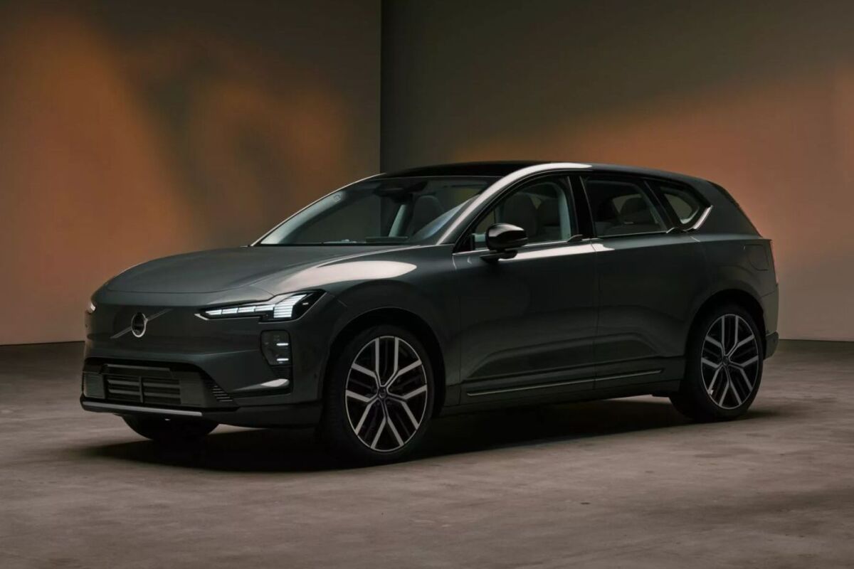 Volvo EX60 - 2026