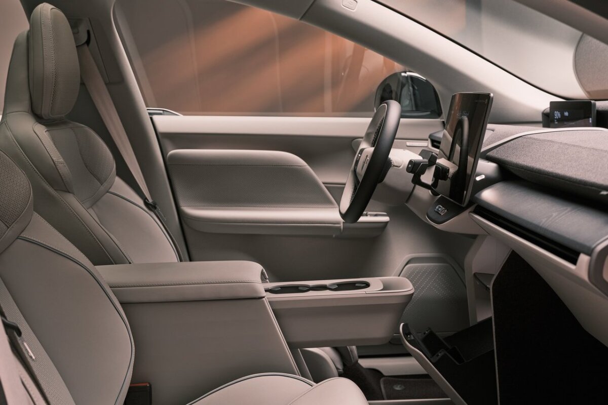 Volvo EX60 - 2026