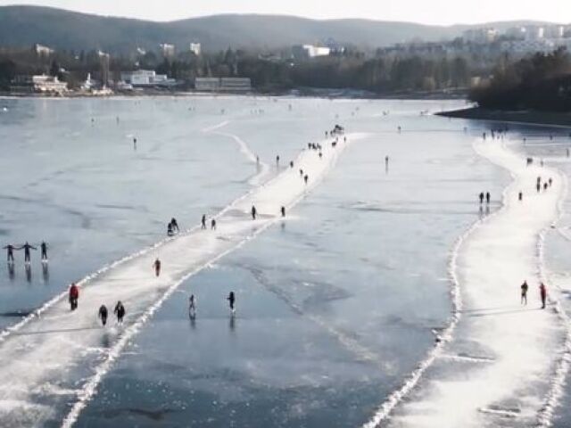 ľad, Brno, korčuľovanie
