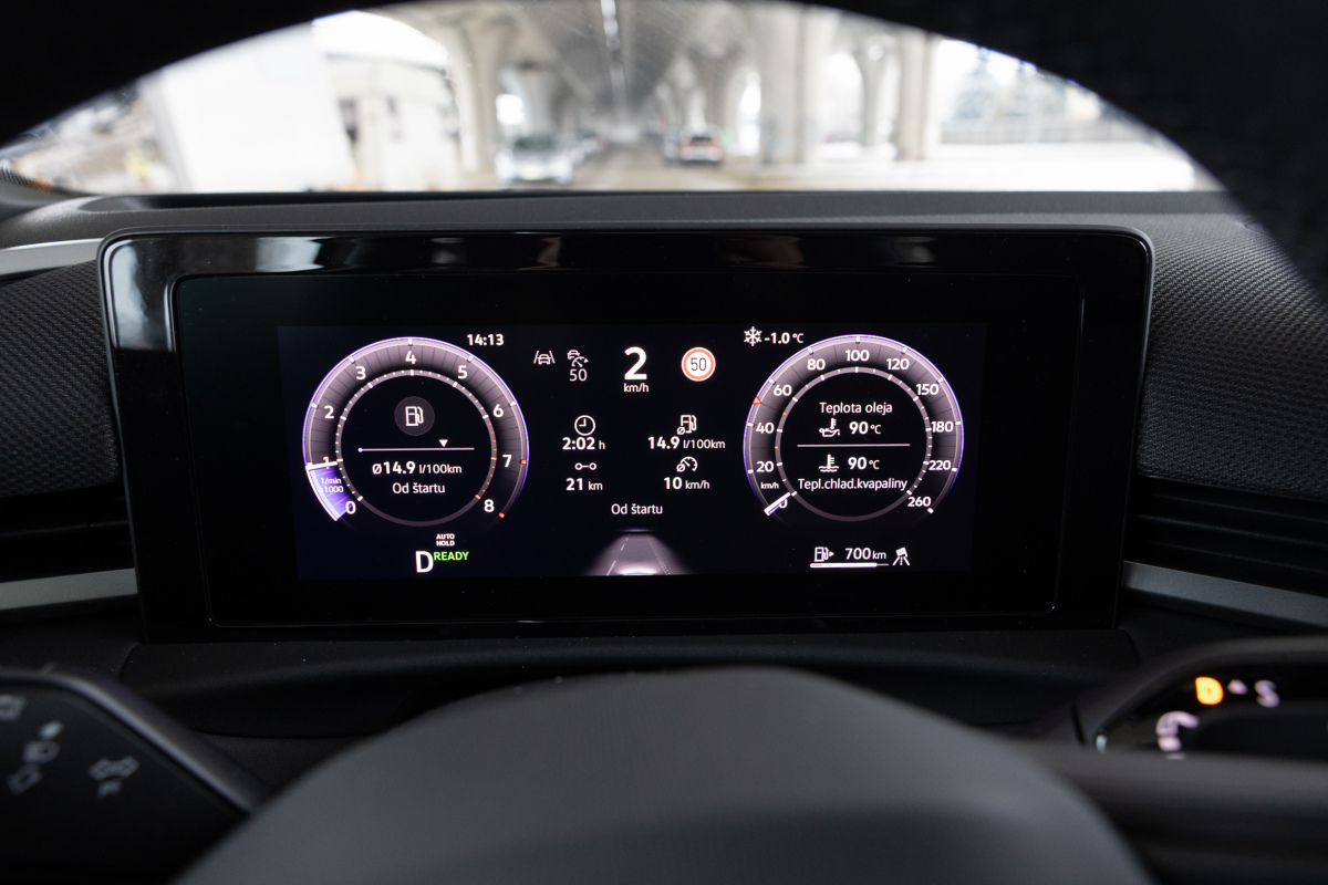 VW T-Roc 1,5 eTSI R-Line - test 2026